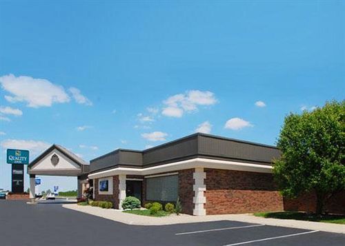 Rodeway Inn Conference Center クローフォーズビル エクステリア 写真